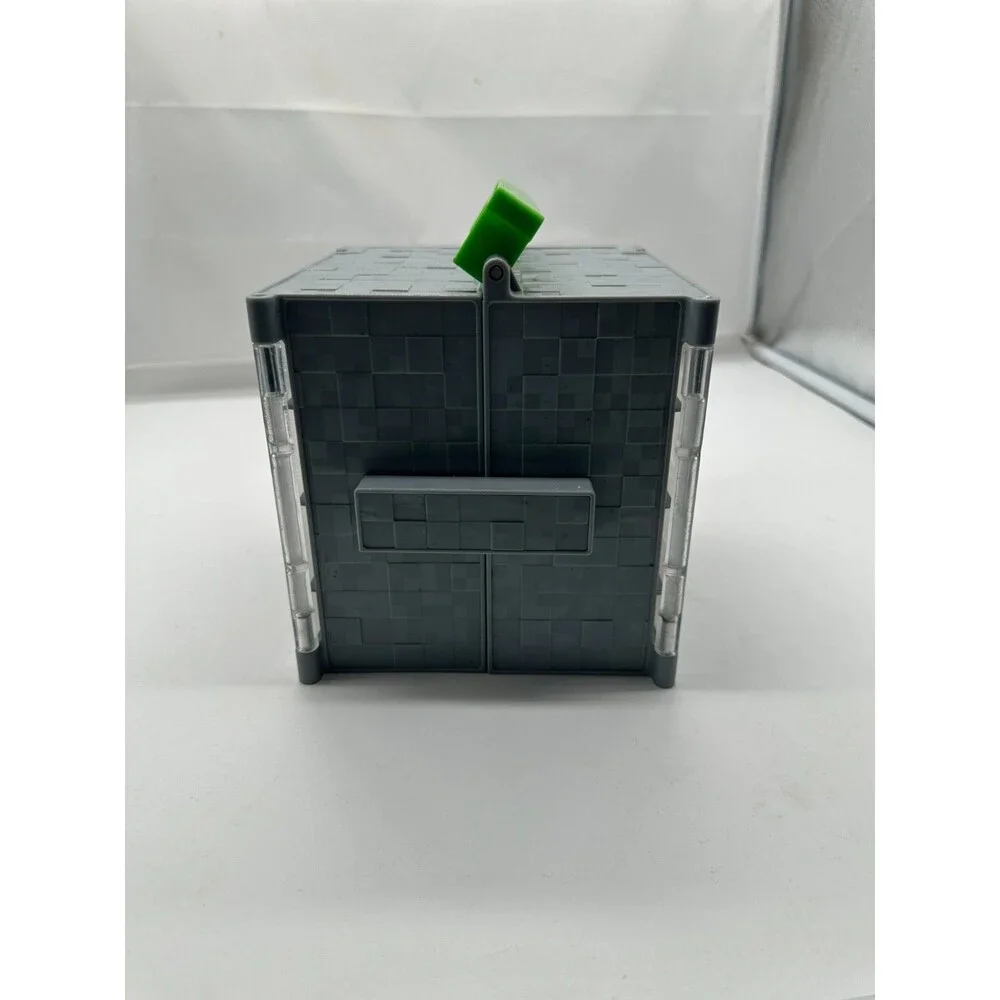 Minecraft Mini Figure Collector Case Storage Display Cube Box Gray 2014 Mattel